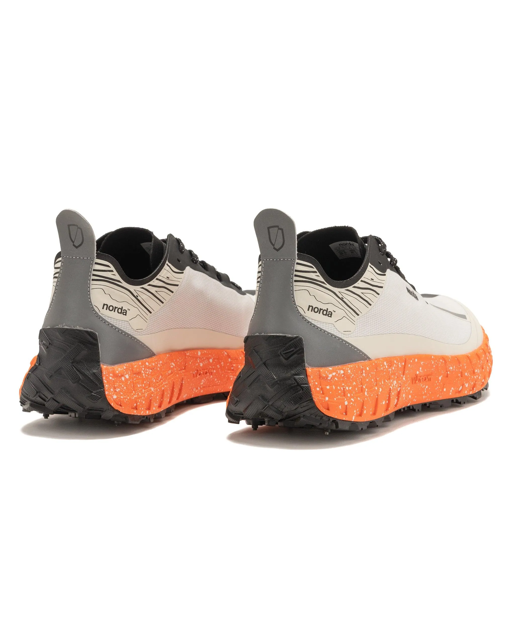 001 G ® Spike Grey/Orange