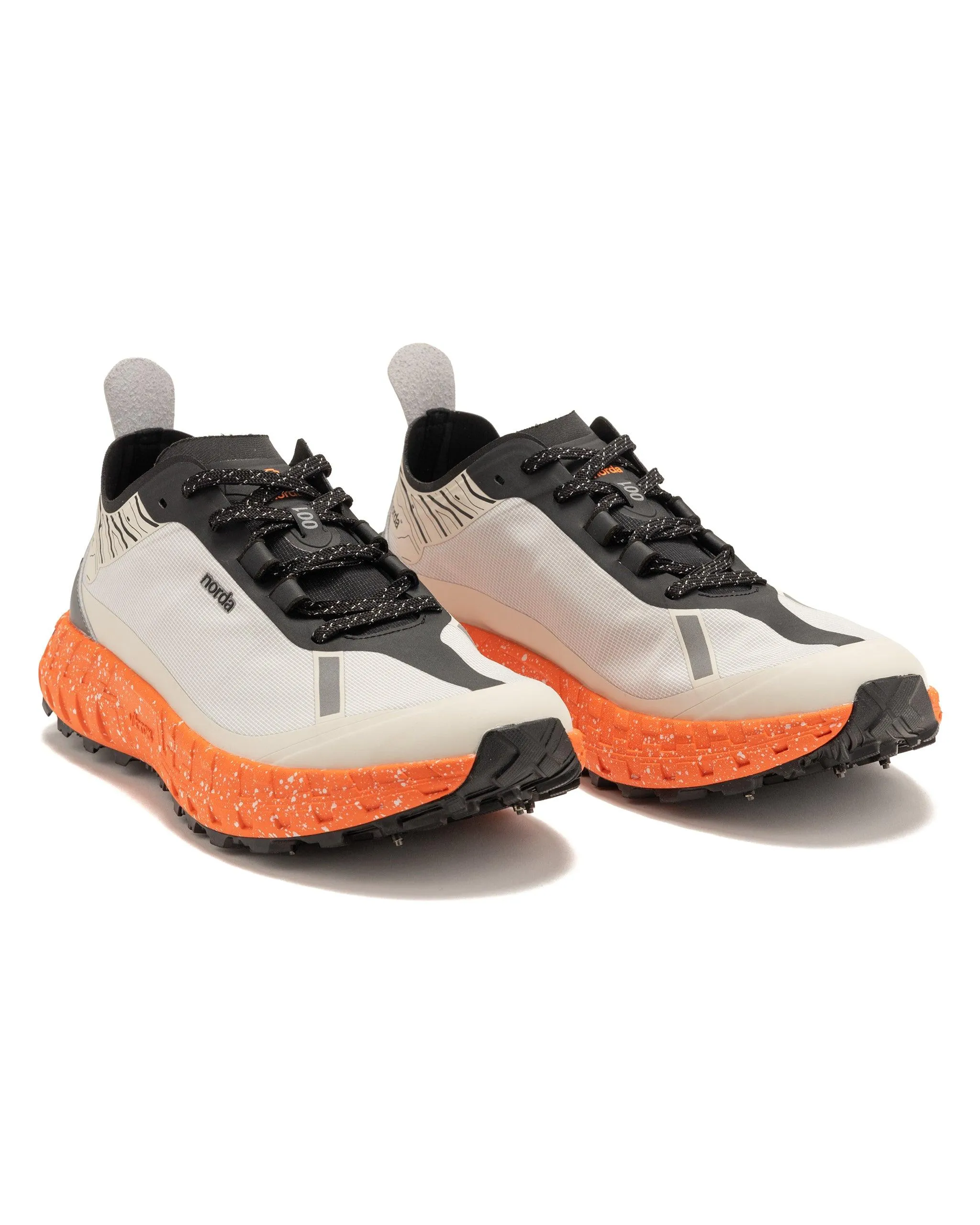 001 G ® Spike Grey/Orange