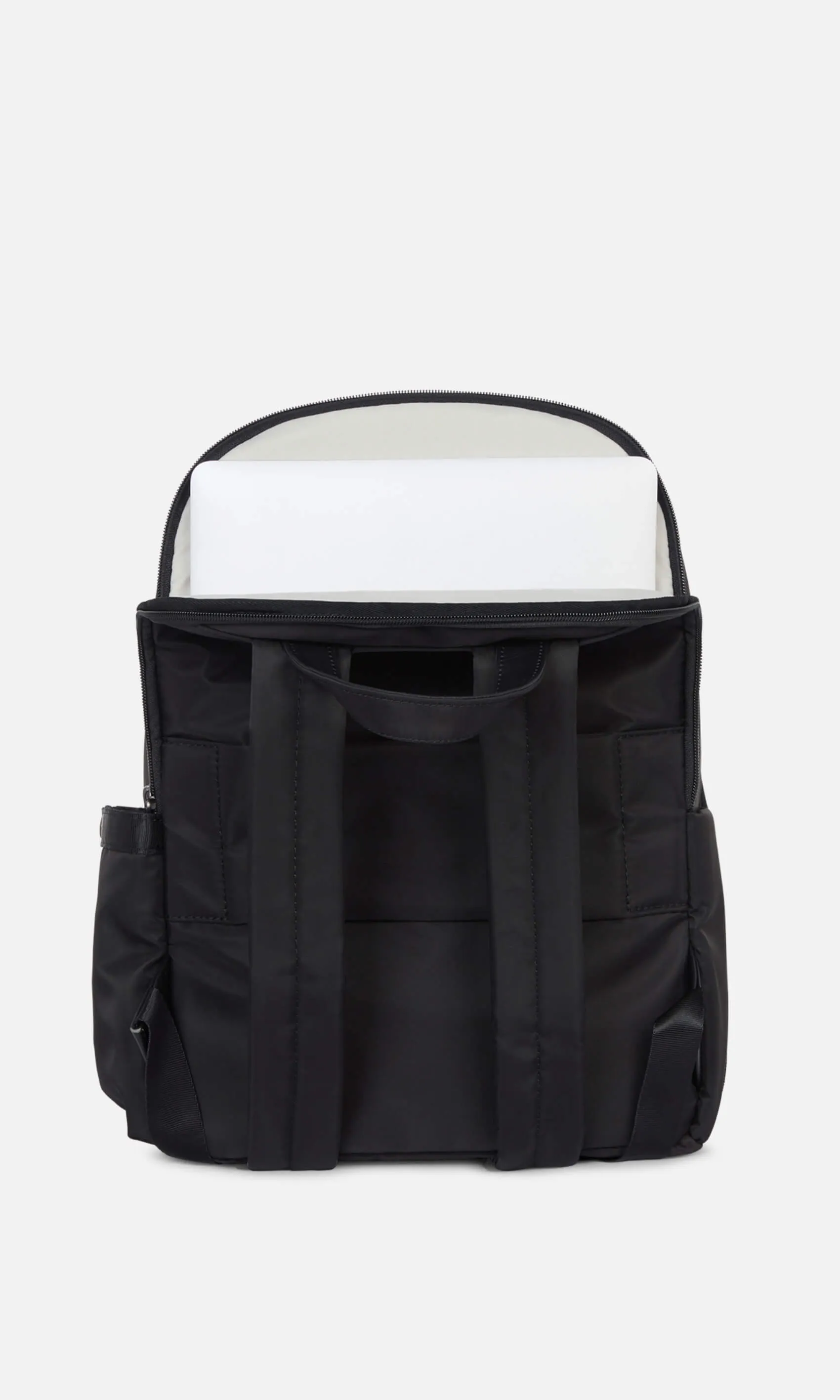 Chelsea Backpack in Black