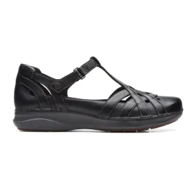 Clarks Appley Way Shoes (Wide Fit)