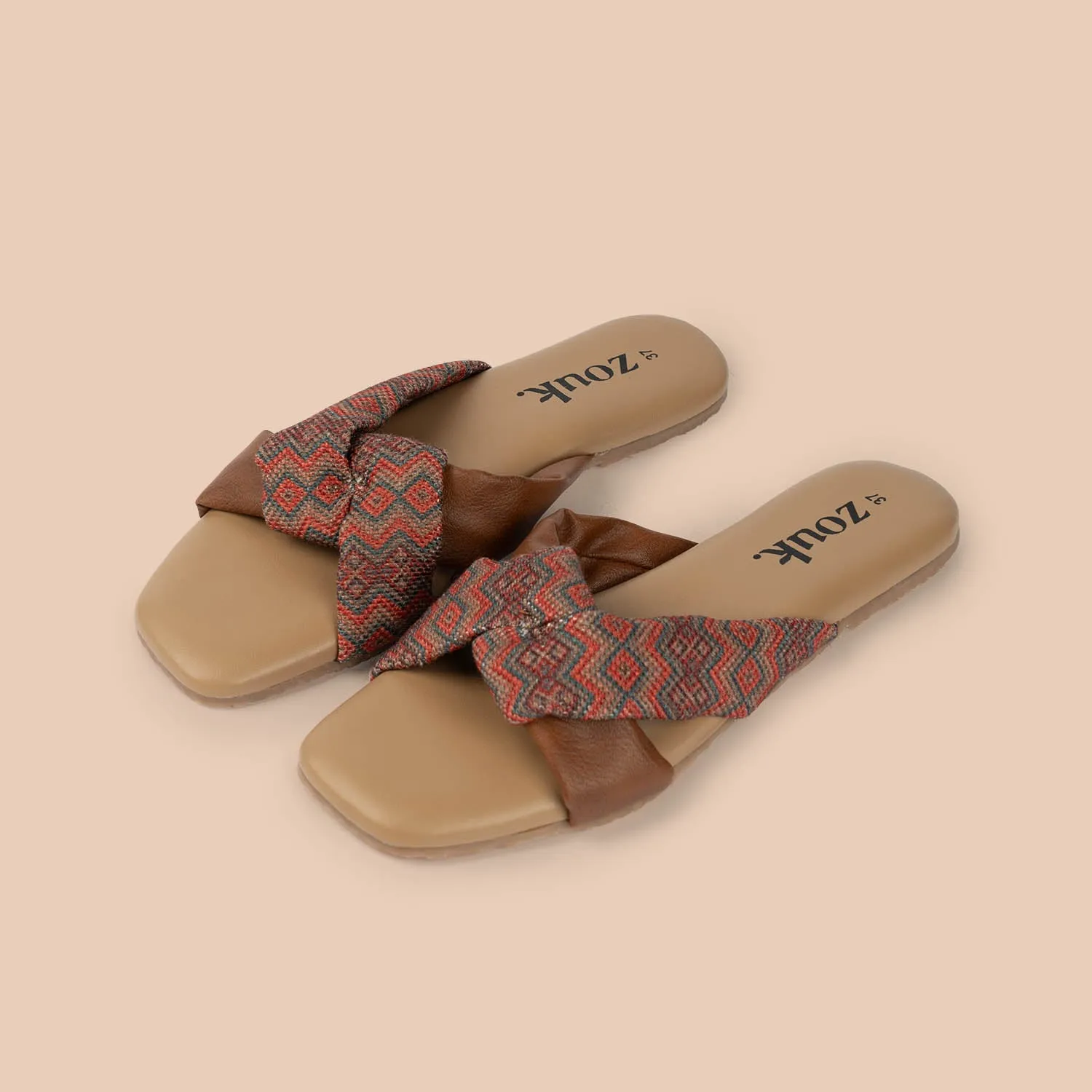 Gwalior Twill Cross Sliders