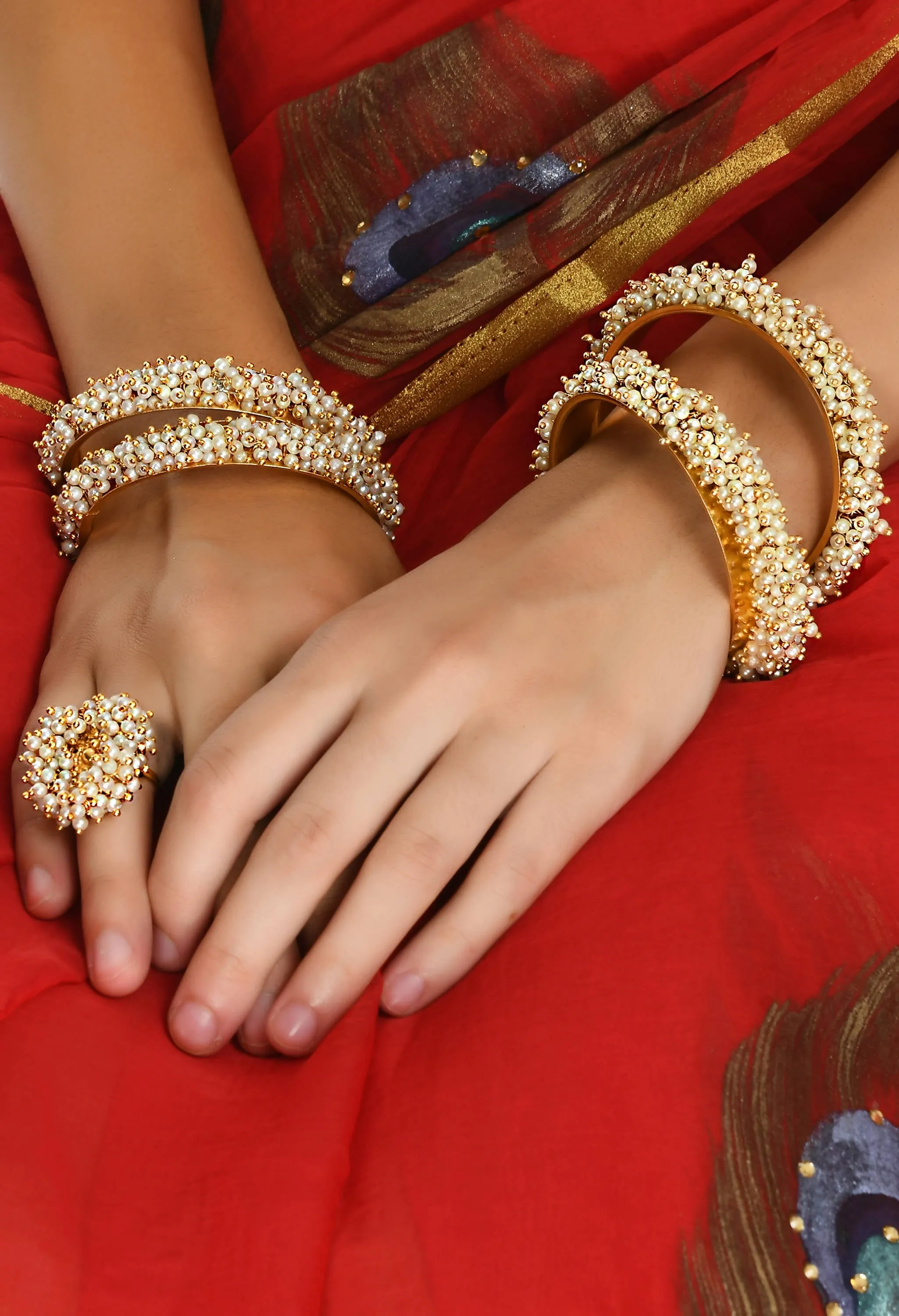 Johar Kamal Gold-Plated Set of 4 Pearls Studded Bangles Jkbangles_013