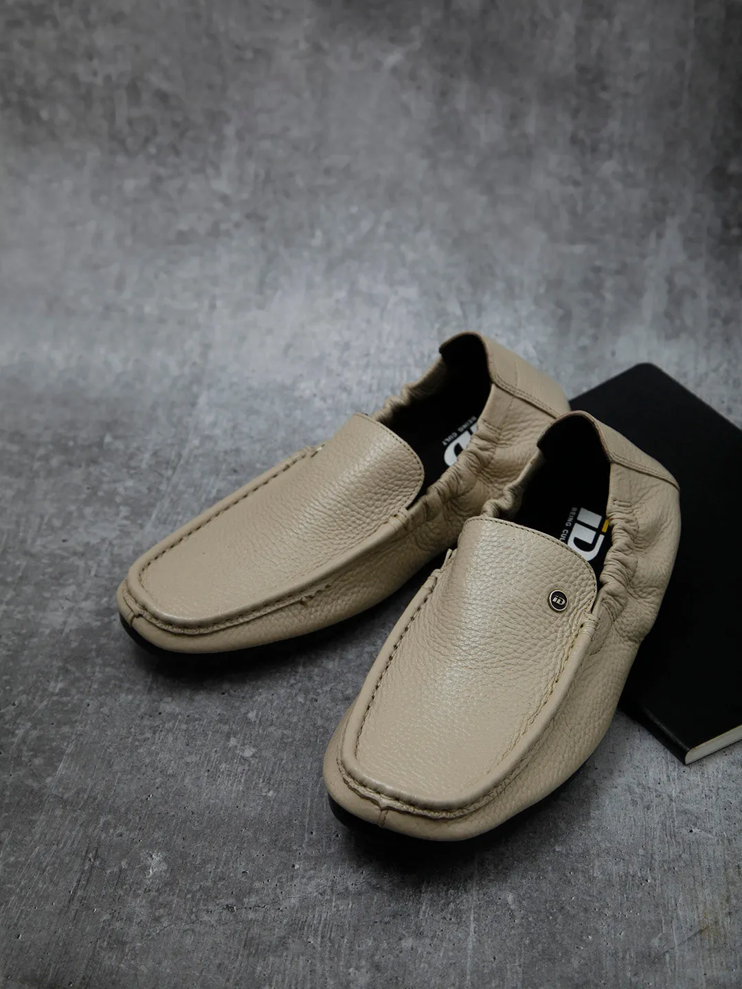 Men's Beige Elastic Collered Snug Fit Slip On (ID3057)