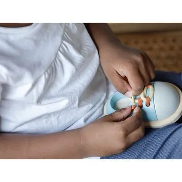 PlanToys Tie-Up Shoe - Orchard