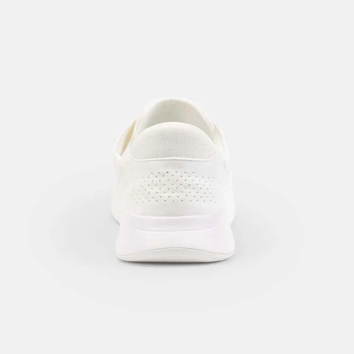 Womens Kizik Lima in Eggshell